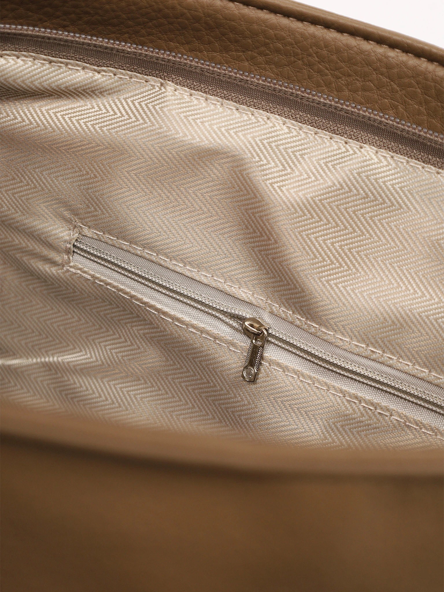 Сумка-шоппер  с регулируемыми ручками и декоративными пуллерами в ассортименте